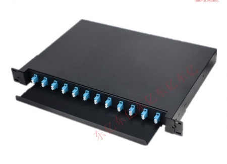 抽拉式12口光缆终端盒